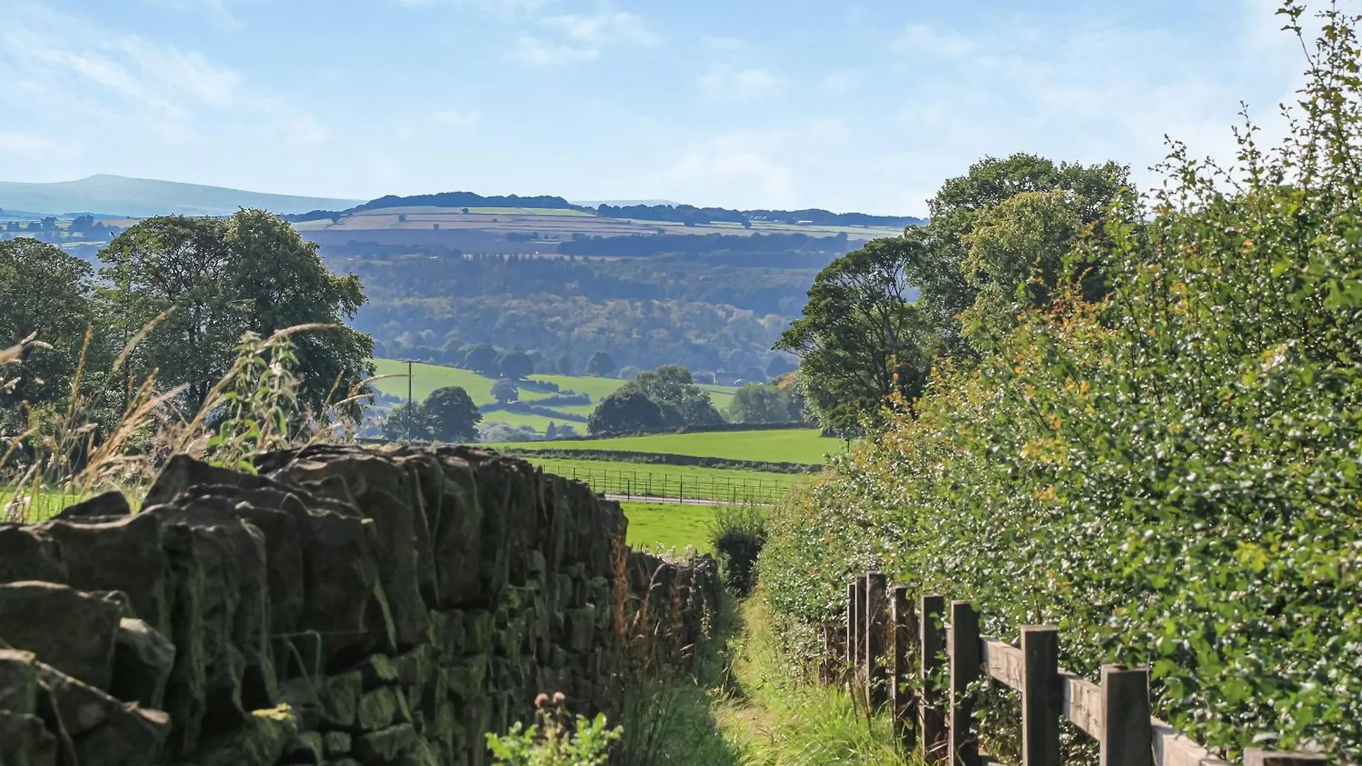Little Badger Cottage Kirkburton